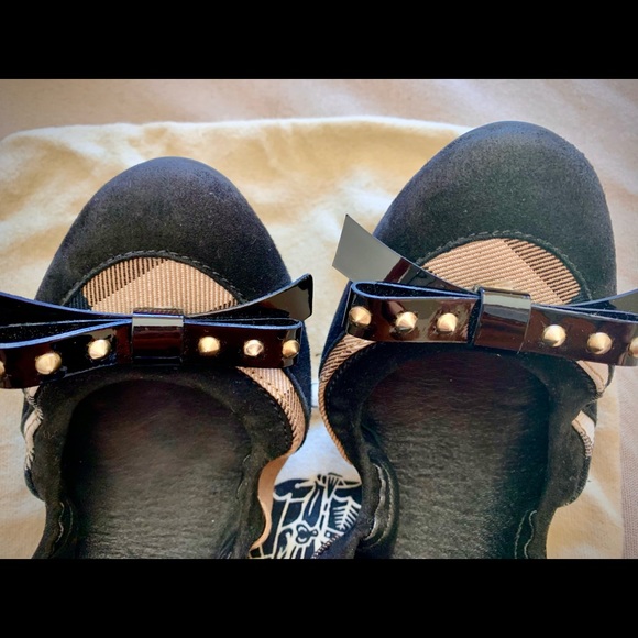 Burberry ballerina leather and suede bow flats - Picture 1 of 6